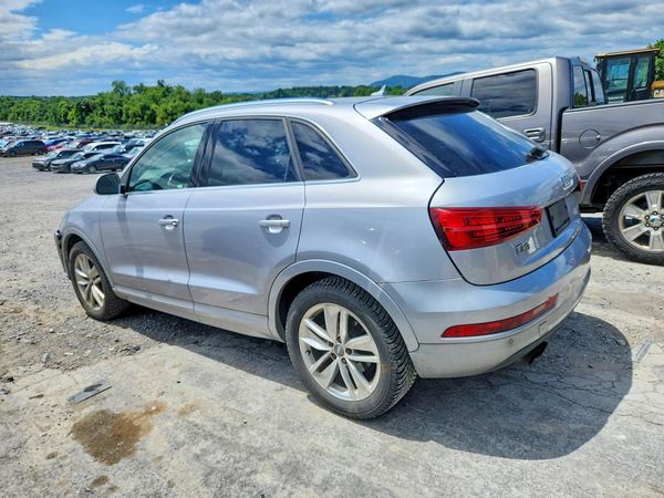 2016 AUDI Q3 quattro Premium Plus