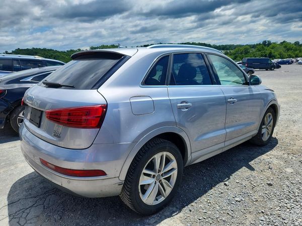 2016 AUDI Q3 quattro Premium Plus