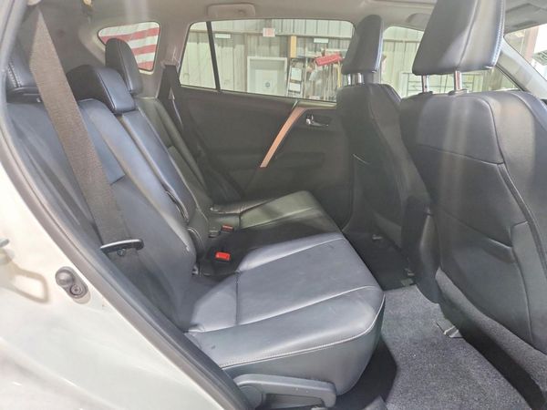 2015 TOYOTA RAV4 Limited (G Grade)