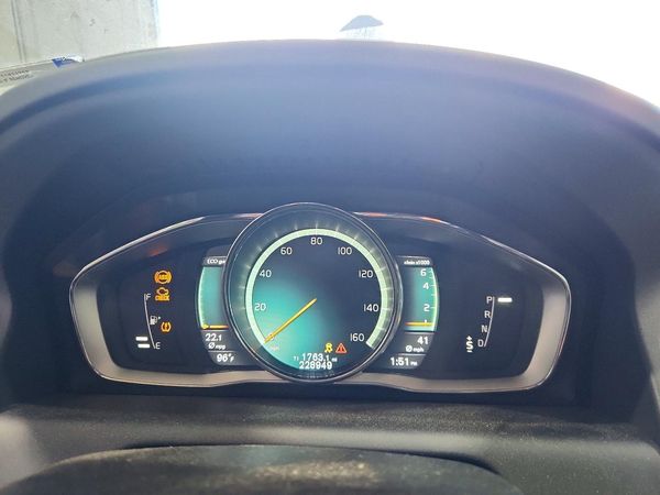2017 VOLVO XC60 Inscription