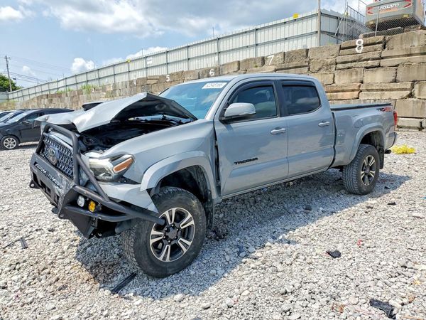 2018 TOYOTA TACOMA