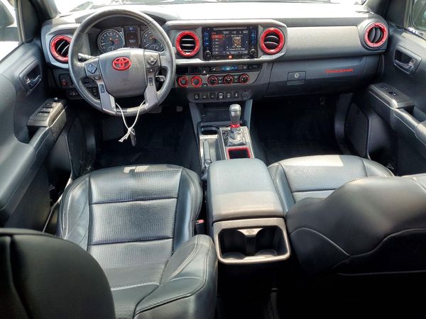 2018 TOYOTA TACOMA