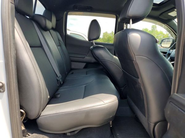 2018 TOYOTA TACOMA