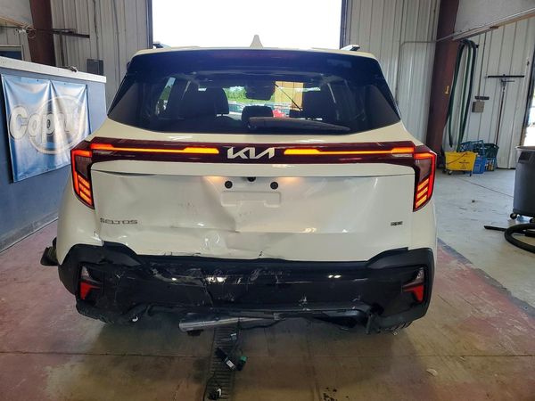2026 KIA SELTOS EX