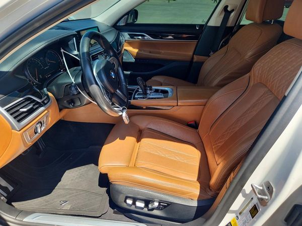 2019 BMW M760 xDrive