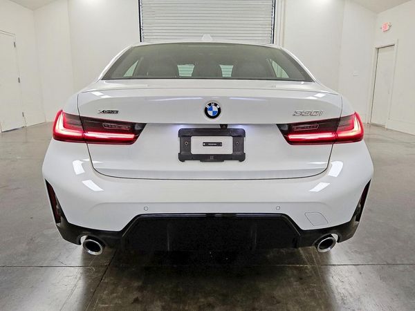 2026 BMW 330XI xDrive