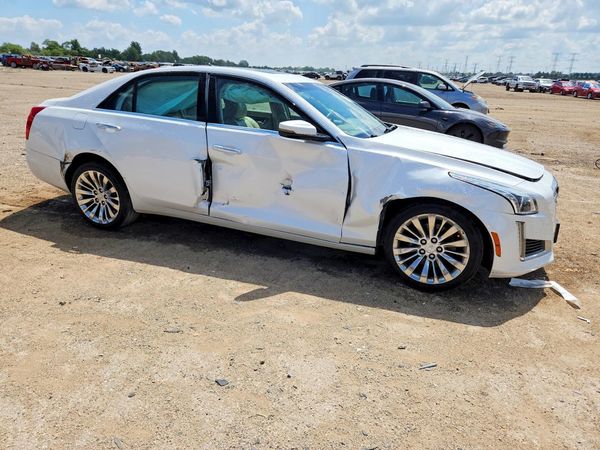 2015 CADILLAC CTS Luxury