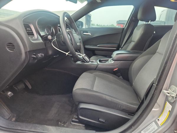 2016 DODGE CHARGER SE