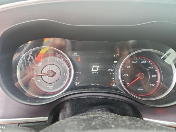 2016 DODGE CHARGER SE