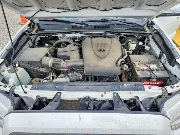 2017 TOYOTA TACOMA Limited