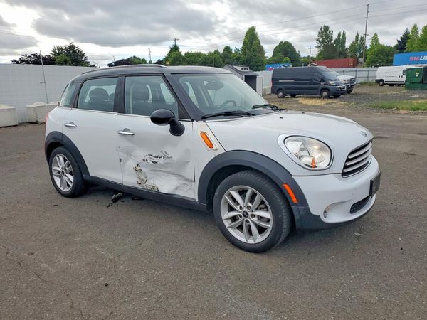 2012 MINI COOPER