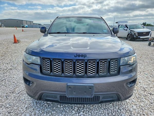 2018 JEEP GRAND CHEROKEE LAREDO 4X2