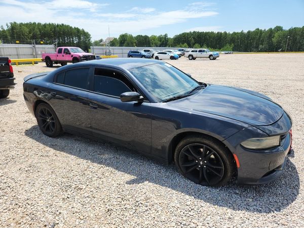2018 DODGE CHARGER SXT Plus