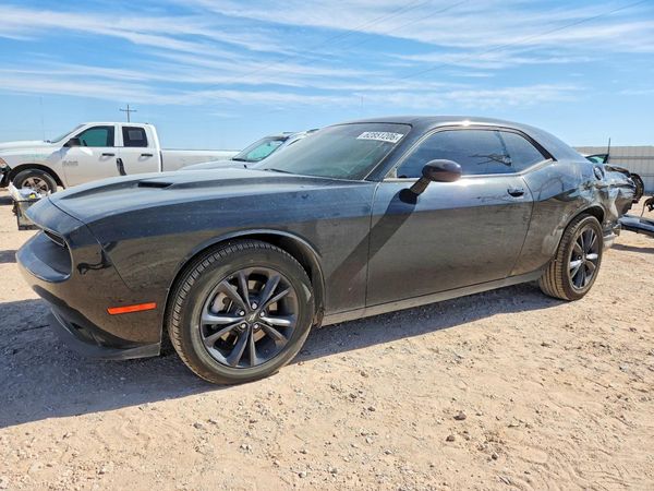 2022 DODGE CHALLENGER SXT