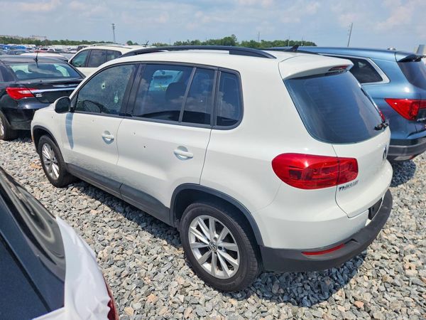 2017 VOLKSWAGEN TIGUAN S, Limited