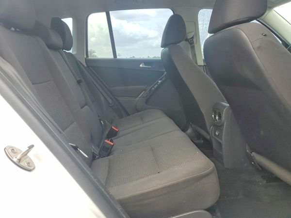 2017 VOLKSWAGEN TIGUAN S, Limited