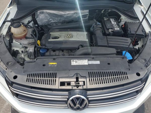 2017 VOLKSWAGEN TIGUAN S, Limited