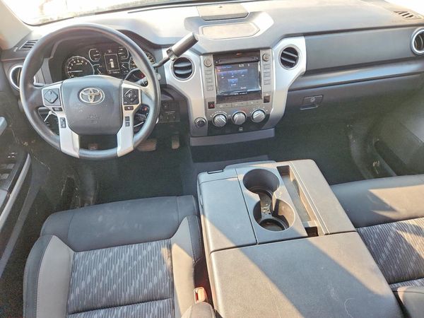 2018 TOYOTA TUNDRA SR/SR5