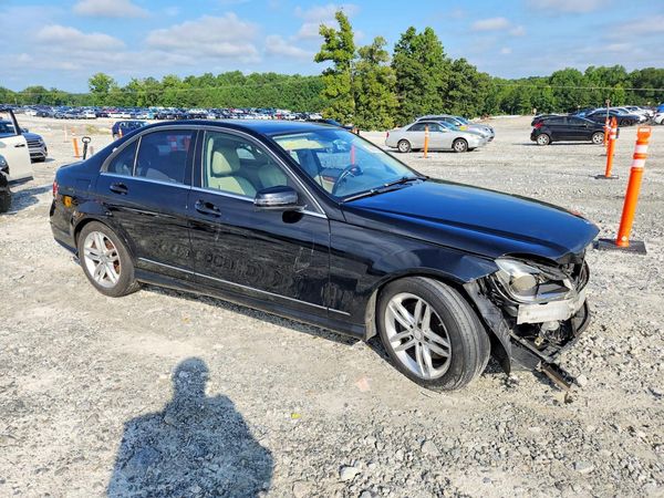 2013 MERCEDES-BENZ C C300
