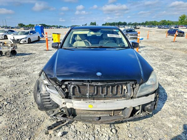 2013 MERCEDES-BENZ C C300