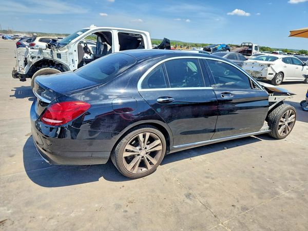 2015 MERCEDES-BENZ C 4-MATIC