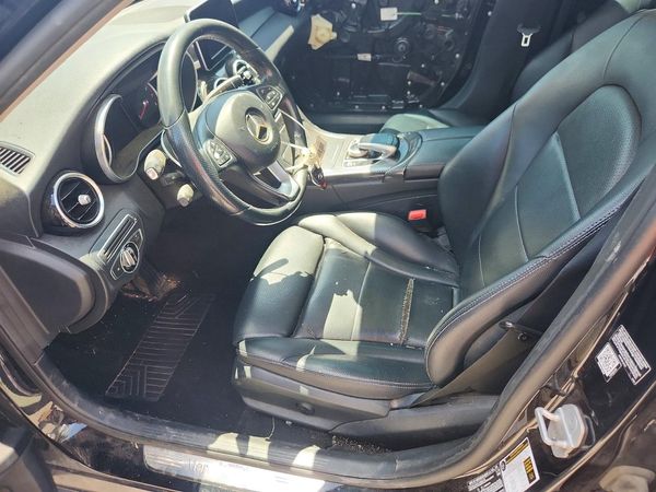 2015 MERCEDES-BENZ C 4-MATIC