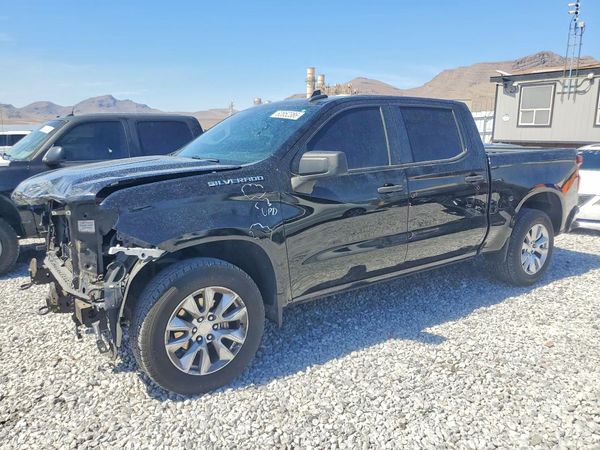 2022 CHEVROLET SILVERADO Custom