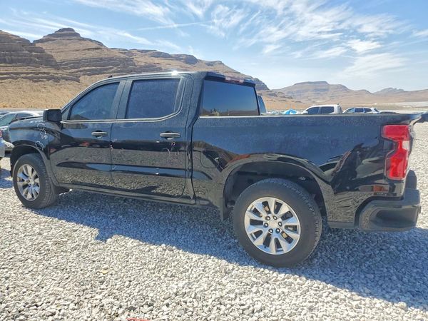 2022 CHEVROLET SILVERADO Custom