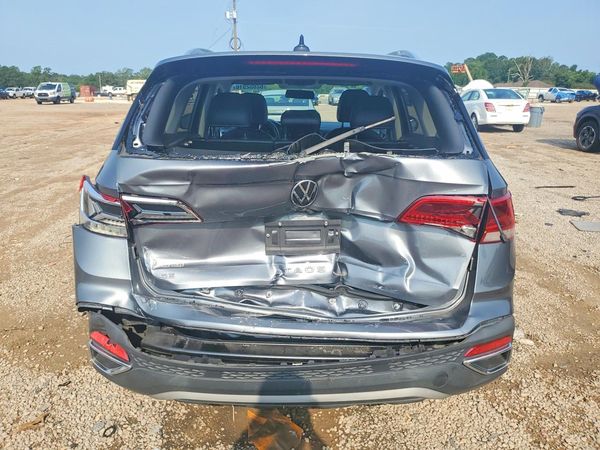 2022 VOLKSWAGEN TAOS