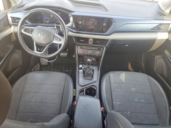 2022 VOLKSWAGEN TAOS