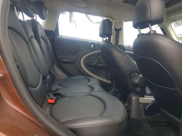 2016 MINI COOPER