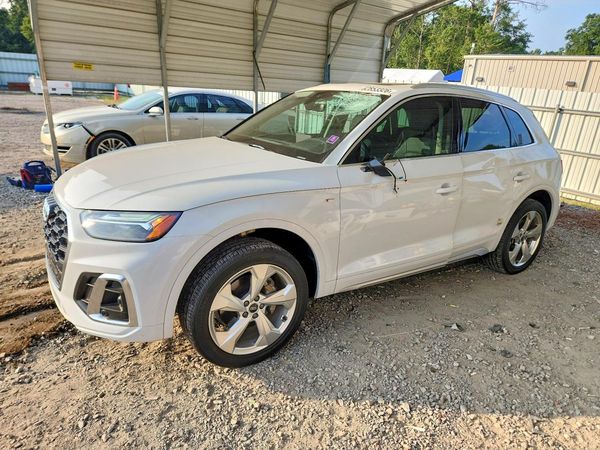 2022 AUDI Q5