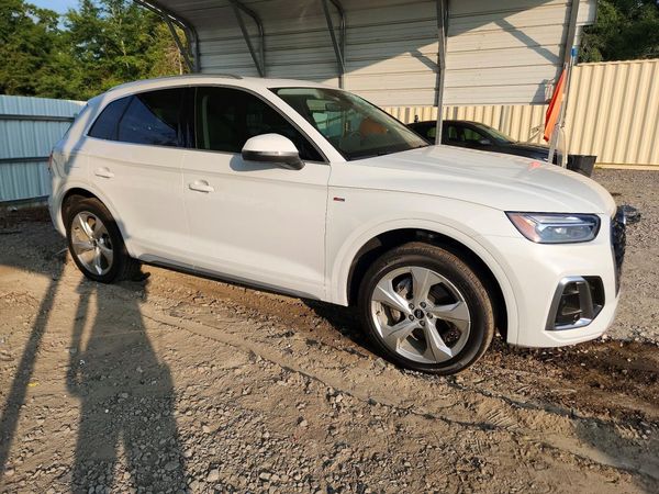 2022 AUDI Q5