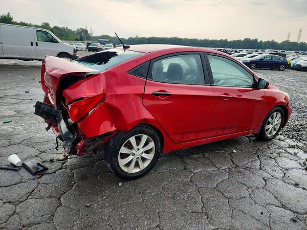 2013 HYUNDAI ACCENT
