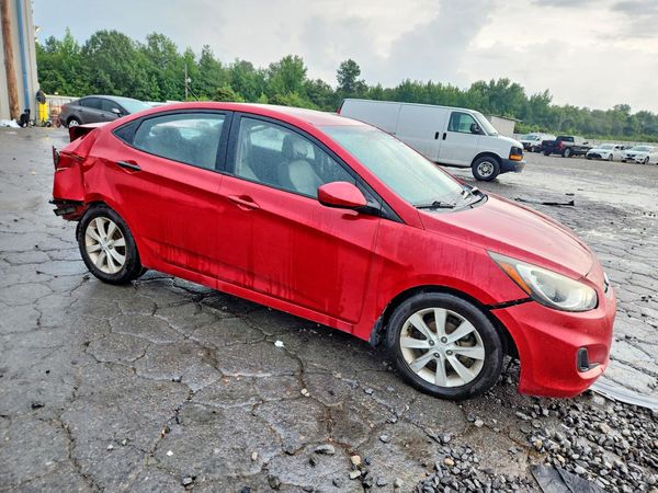2013 HYUNDAI ACCENT