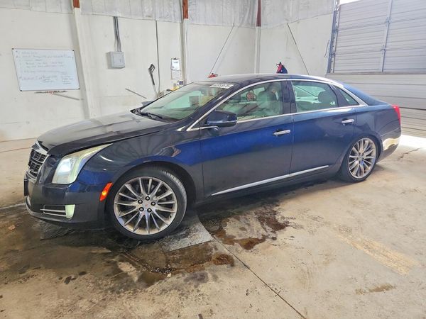 2014 CADILLAC XTS Platinum