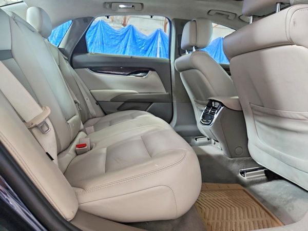 2014 CADILLAC XTS Platinum