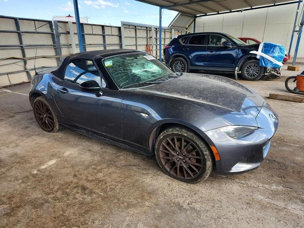 2016 MAZDA MX-5 MIATA Club/GS