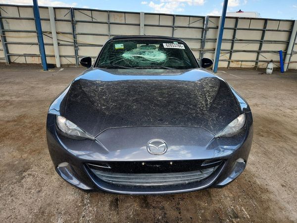 2016 MAZDA MX-5 MIATA Club/GS