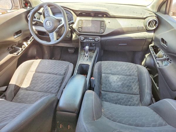 2021 NISSAN KICKS SV