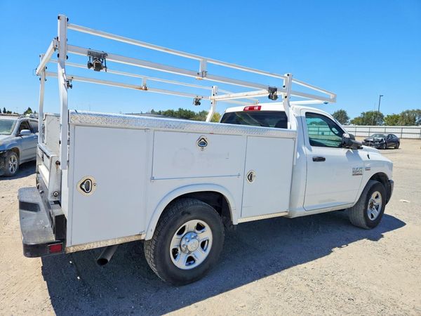 2018 RAM 2500 ST REG CAB
