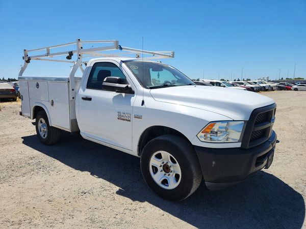 2018 RAM 2500 ST REG CAB