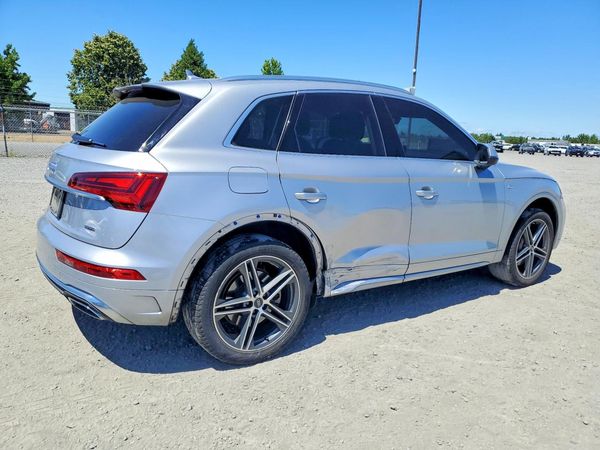 2021 AUDI Q5 E quattro Premium Plus