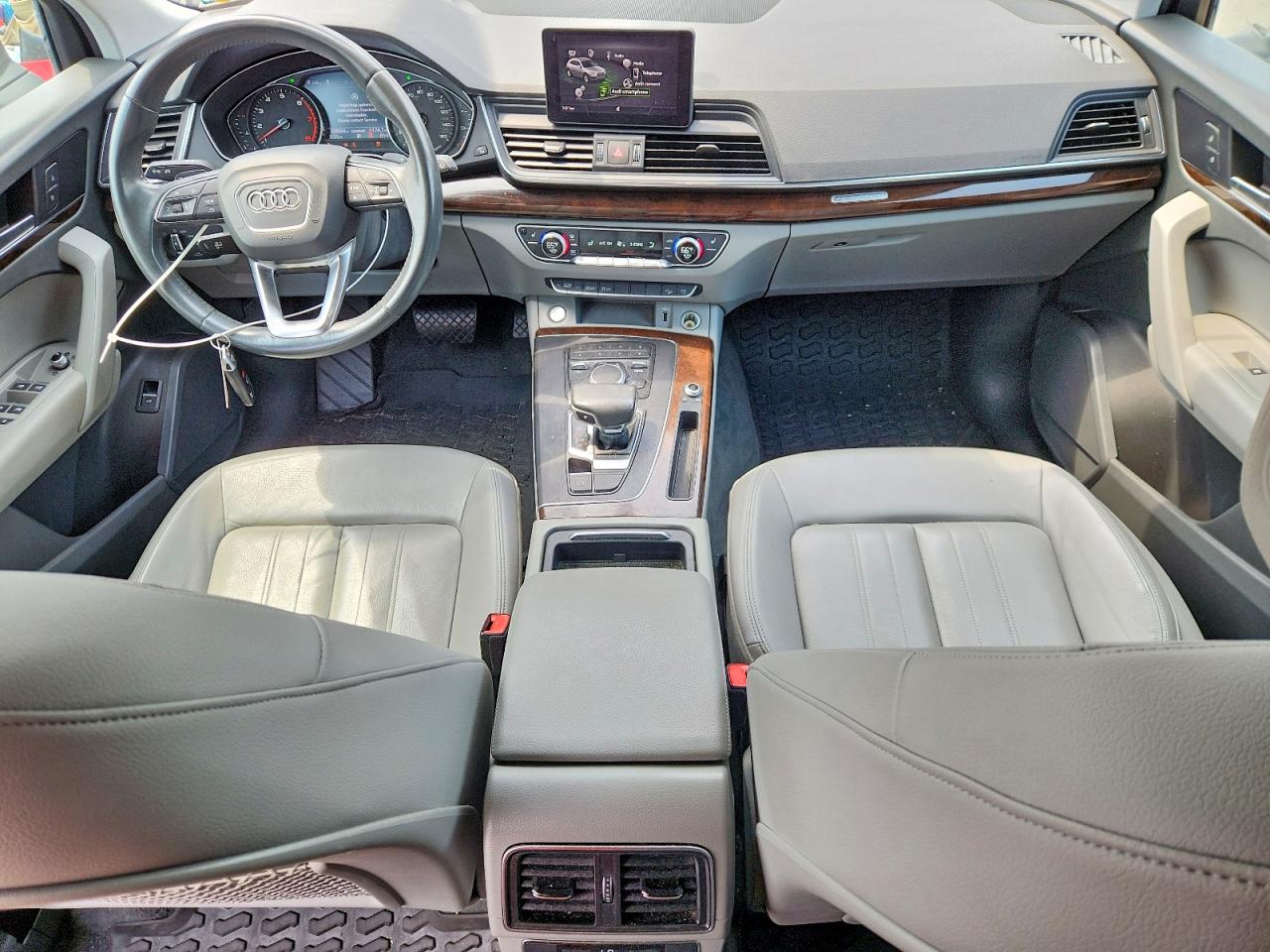 2019 AUDI Q5 quattro Premium
