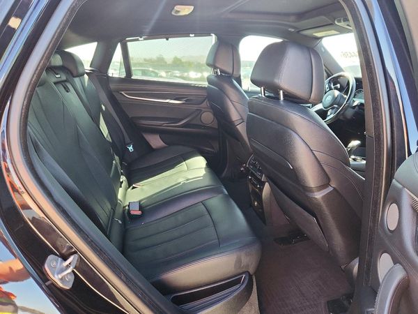 2016 BMW X6 xDrive50i