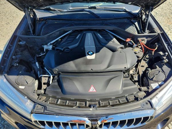 2016 BMW X6 xDrive50i
