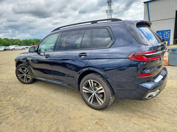 2024 BMW X7 xDrive40i