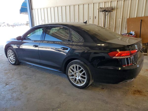 2020 VOLKSWAGEN PASSAT R-Line — DSRA