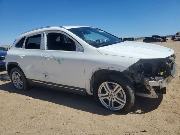 2023 MERCEDES-BENZ GLA GLA250