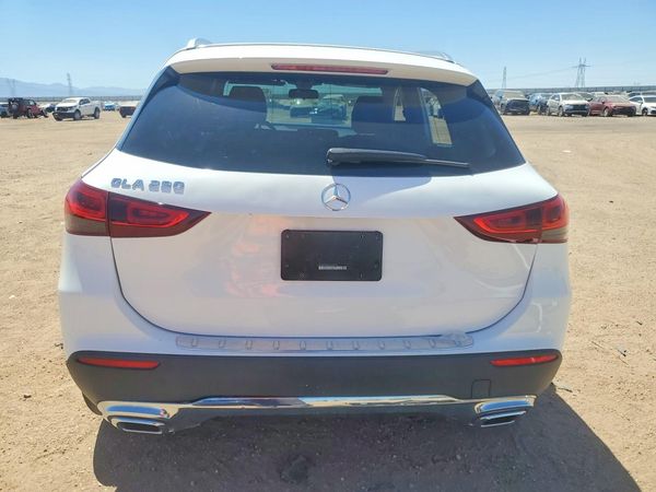 2023 MERCEDES-BENZ GLA GLA250